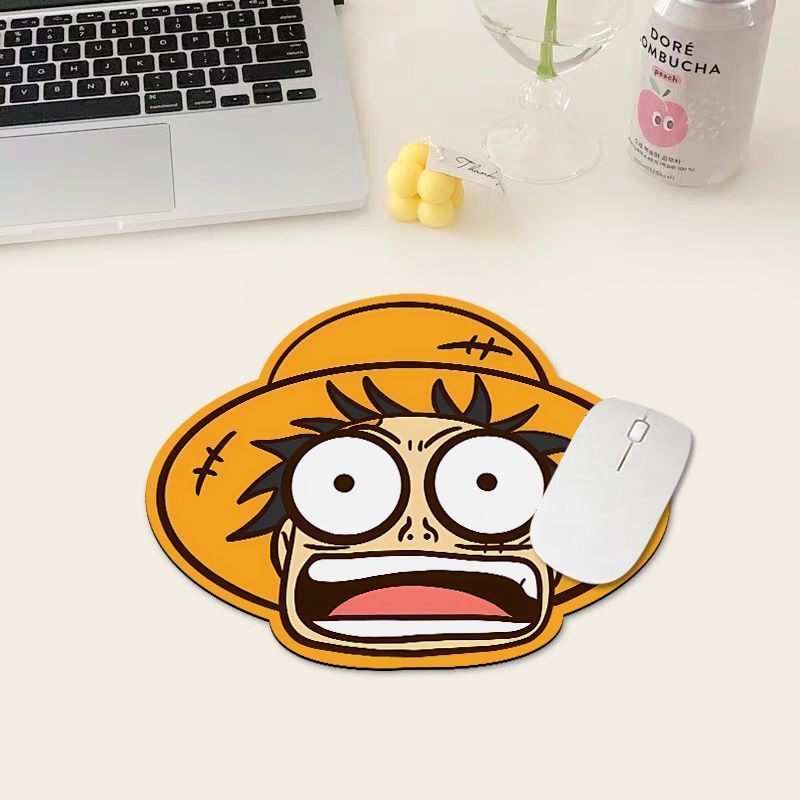 Podkładka pod mysz One Piece L – Gaming Keyboard And Mouse Pad recenzja i cena